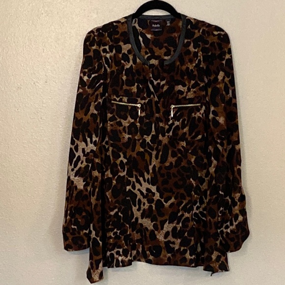 RAFAELLA| asymmetrical high-low animal print tunic - Picture 6 of 11